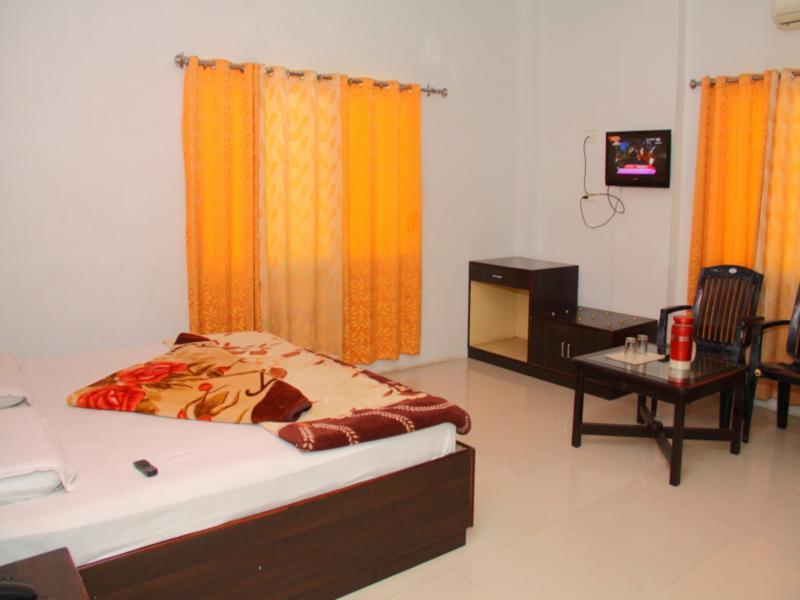 Hotel Deep Palace Near Bus Stand Udaipole Udaipur Luaran gambar
